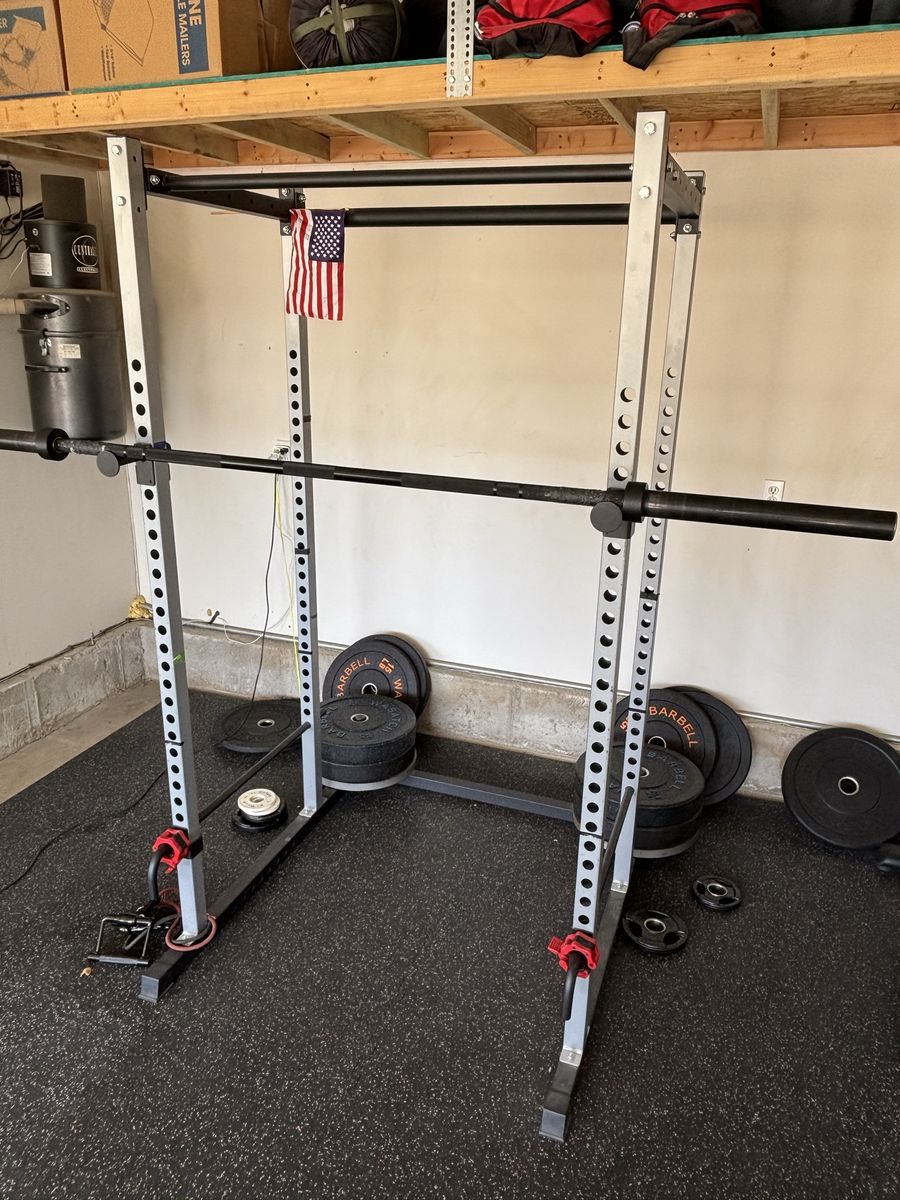 Squat Rack With Plates