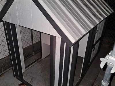 Dog house
