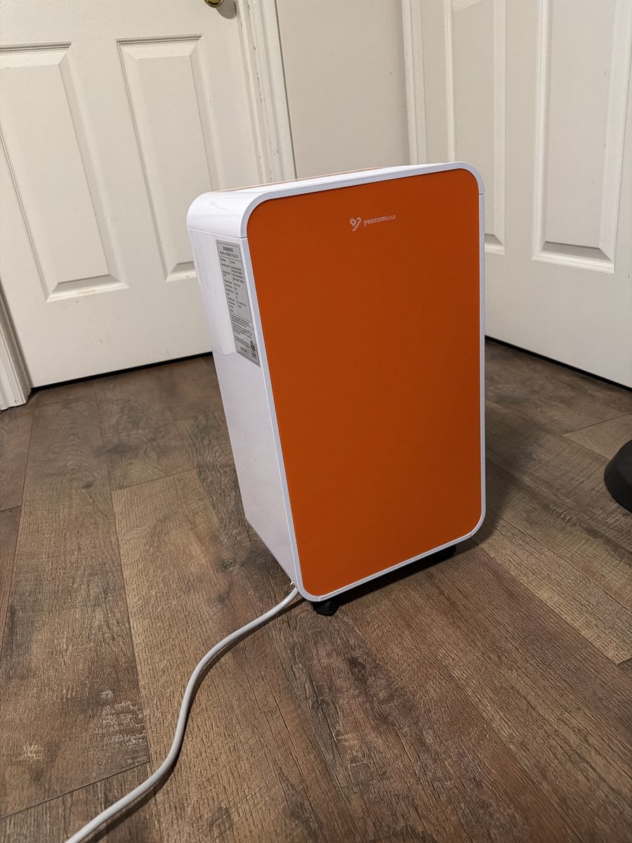 Yescomusa Portable Dehumidifier - Compact Orange & White Unit