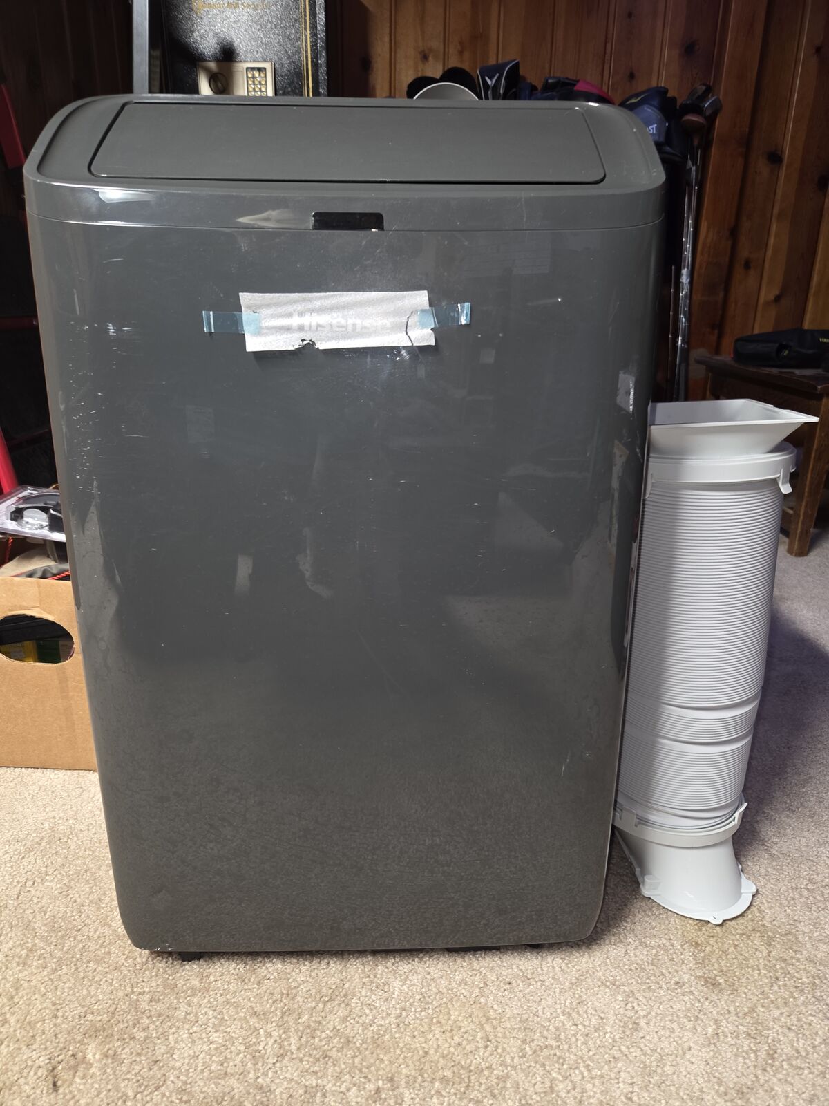 Like new Hisense portable air conditioner 10000 btu