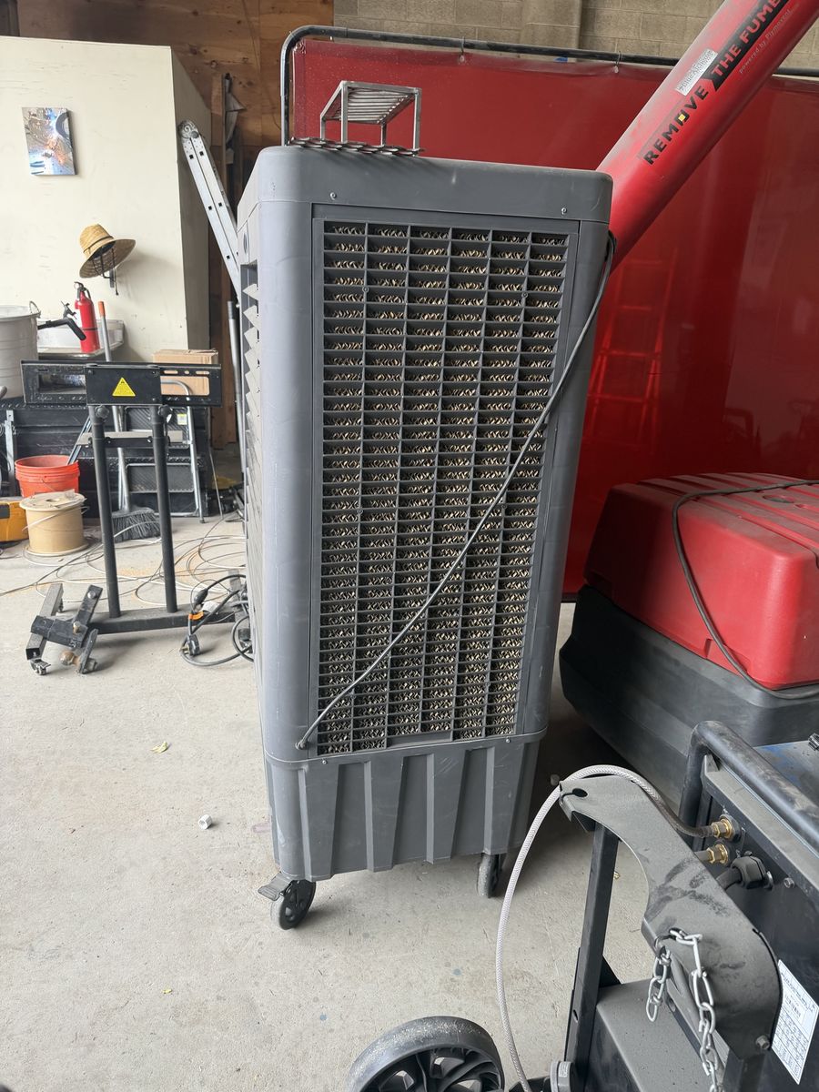 Mobile evaporative cooler