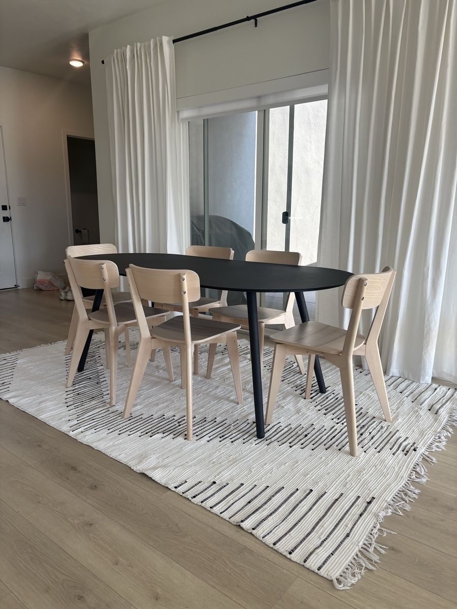 Article Ballo Black Metal Oval Indoor/Outdoor Dining Table