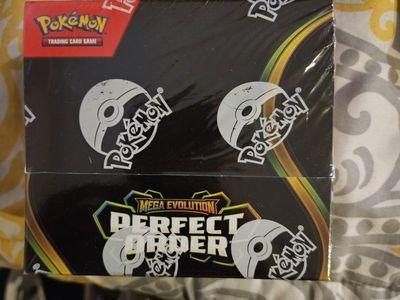 SEALED mega eveloution perfect order booster box