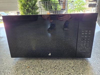 Jenn Air 1.5 cu. ft. Countertop Microwave Oven in Black with Air Fry and Connection Grill. JMCTC15RB