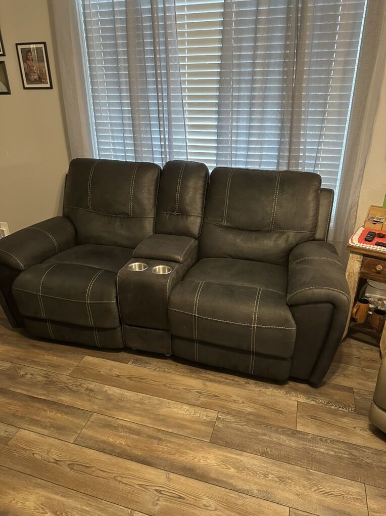 Reclining Sofa