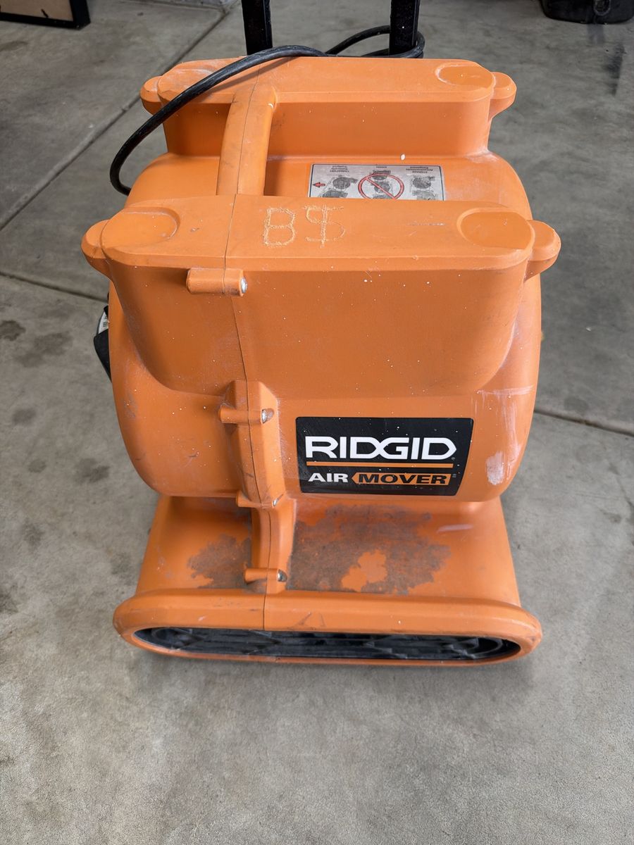 RIDGID Industrial Air Mover Blower Fan with Wheels & Handle