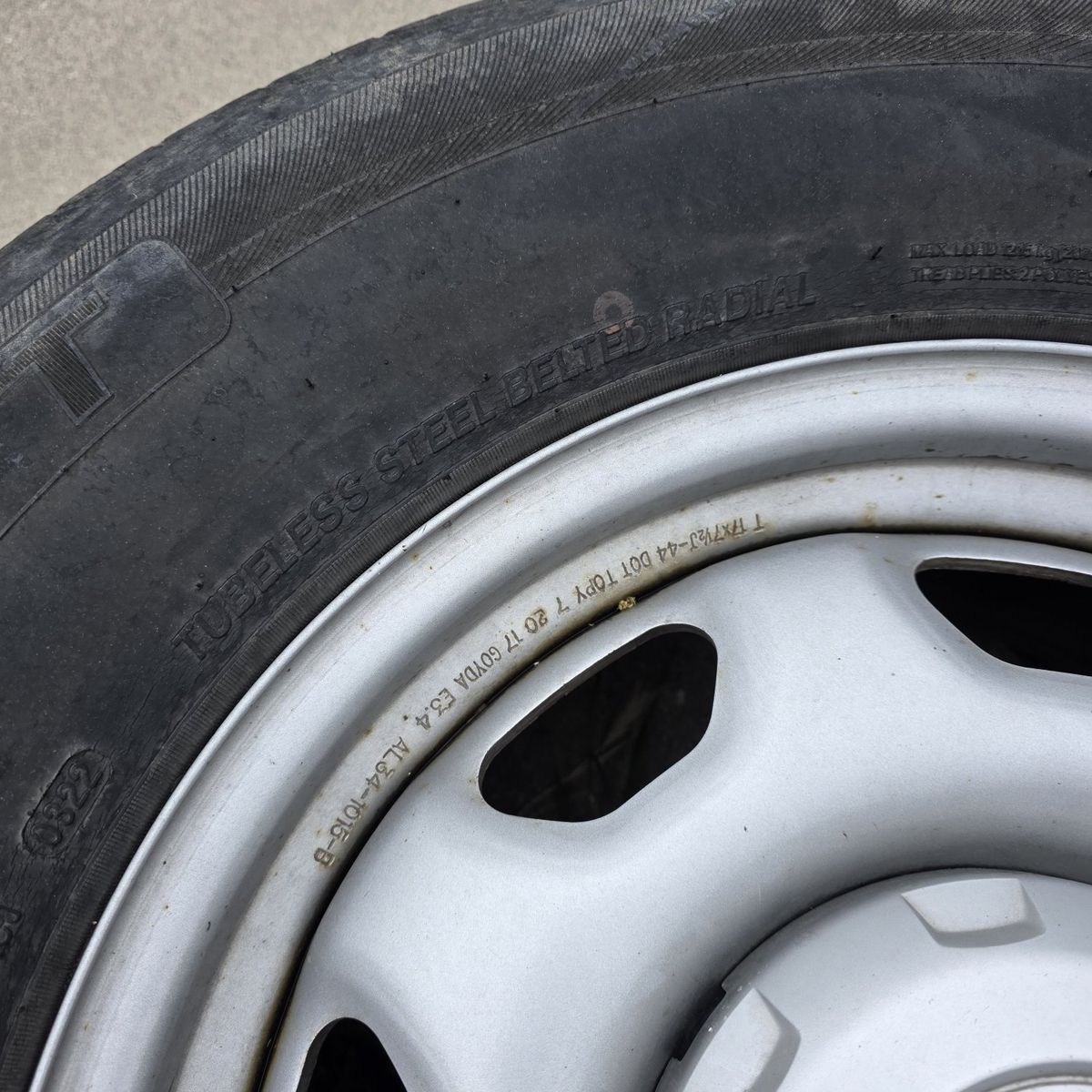 16 inch wheels Ford Expedition 2018