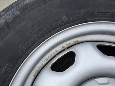 16 inch wheels Ford Expedition 2018