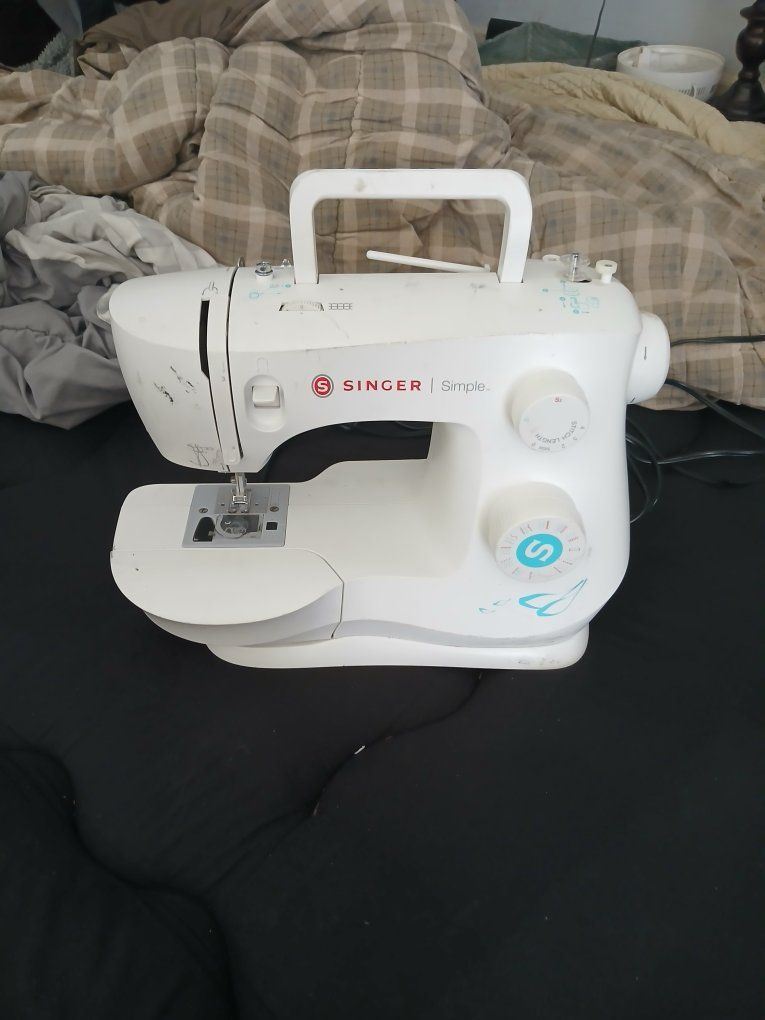 singer simple sewing machine