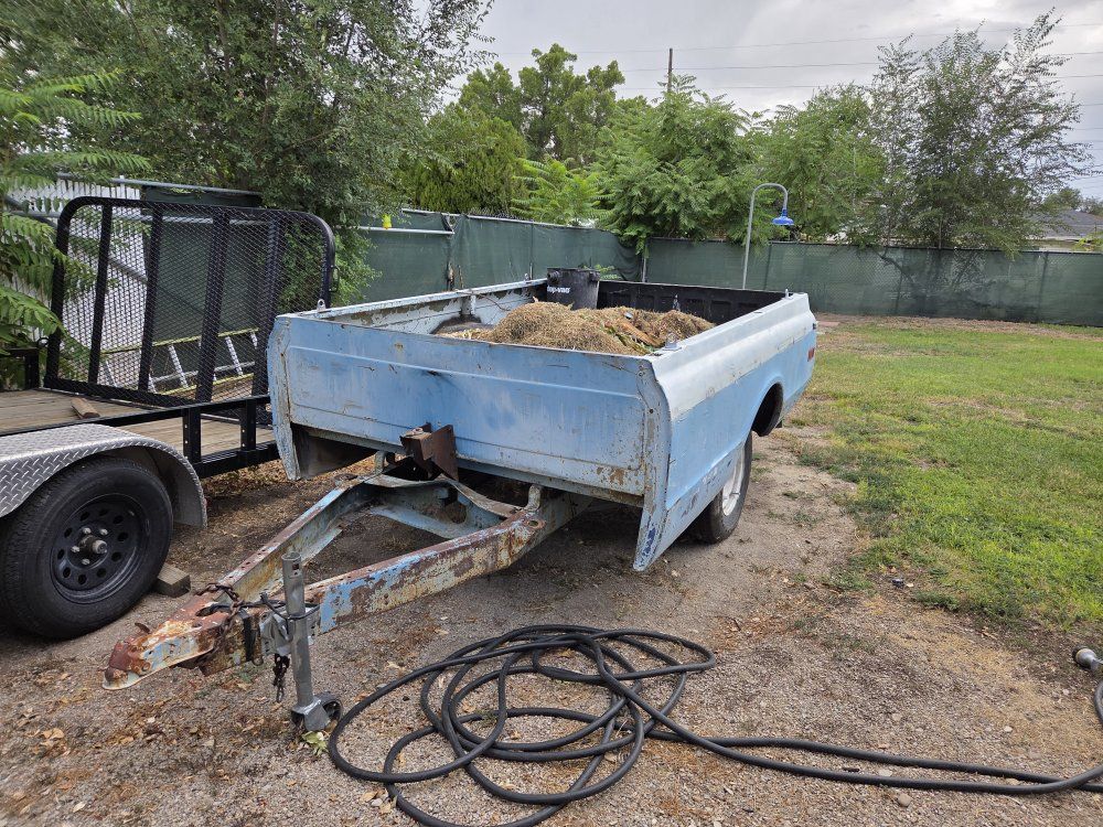 truck bed trailer
