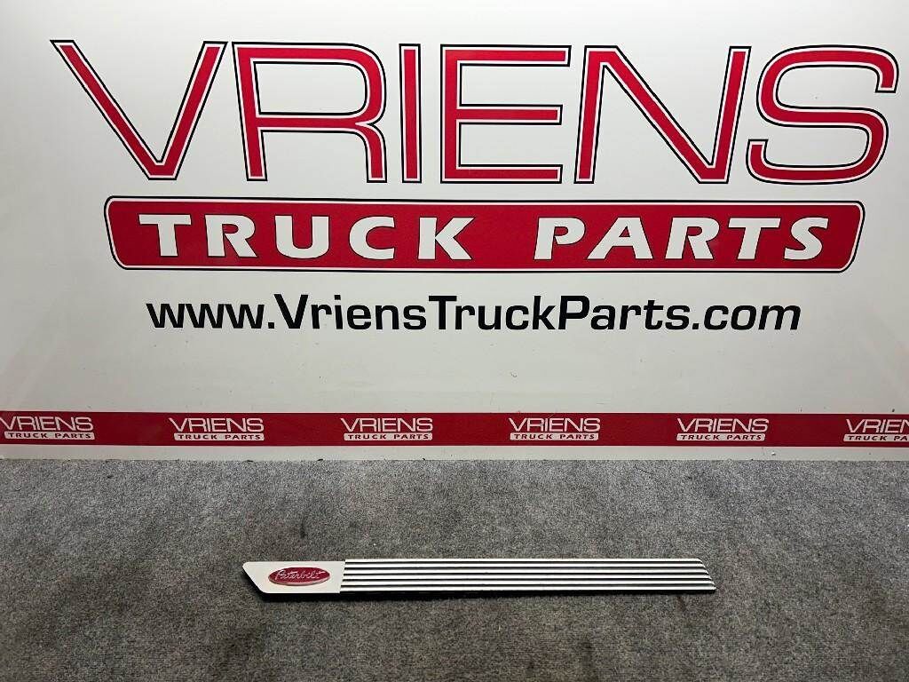 Peterbilt 579 Right Interior Part