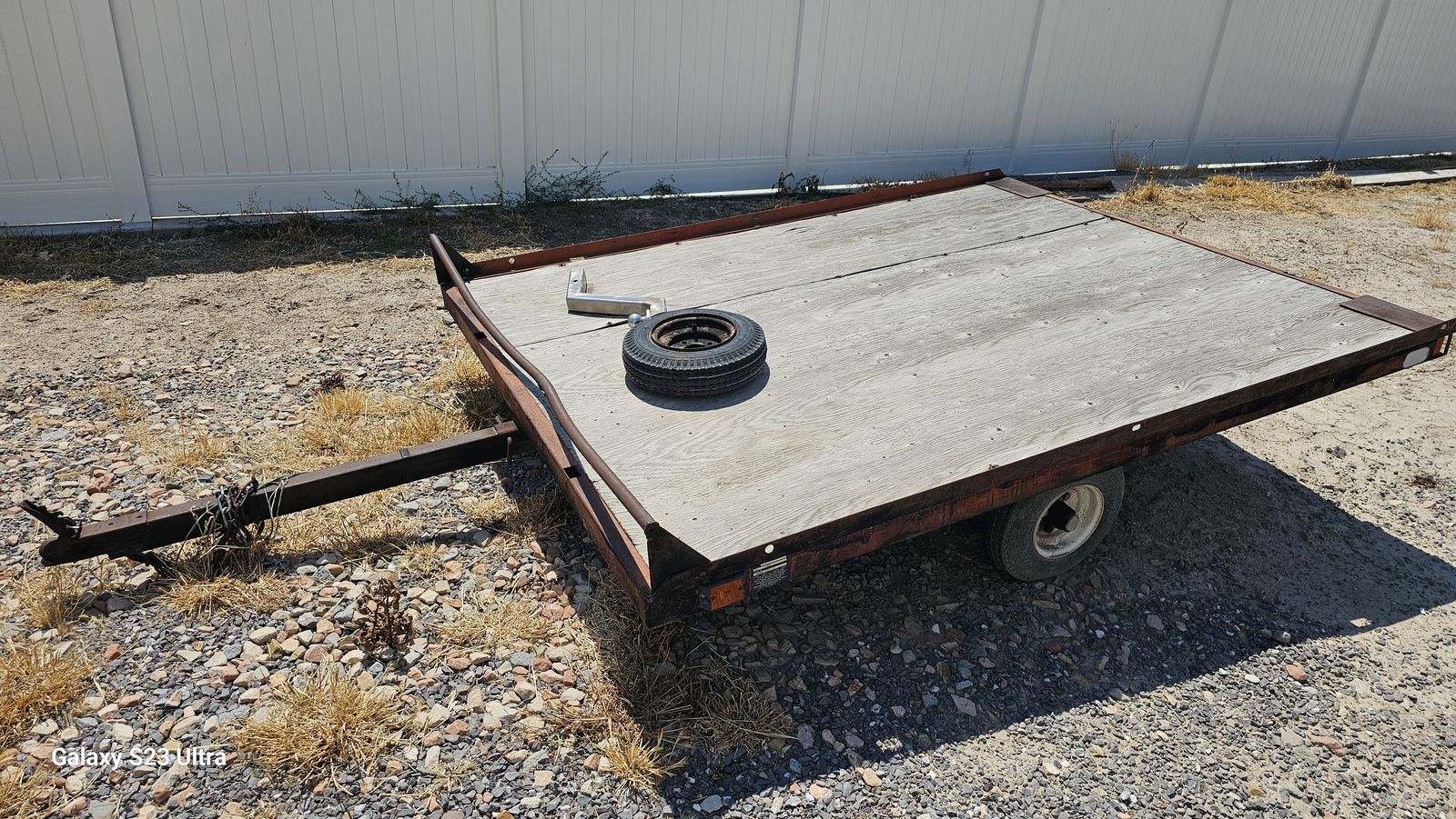 Motorcycle/ATV Trailer tilting. 6 'X 8'