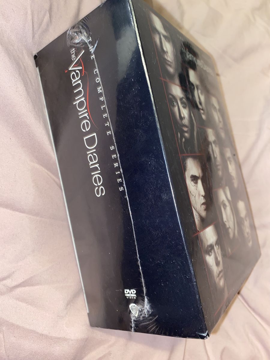 Vampire diaries full series dvd