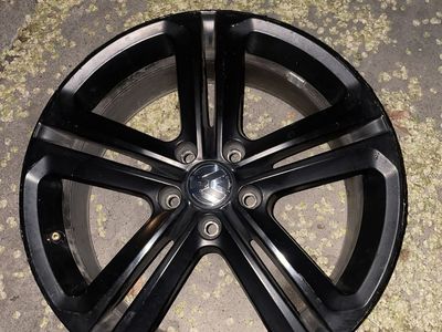 18”Vw gli Mallory wheels
