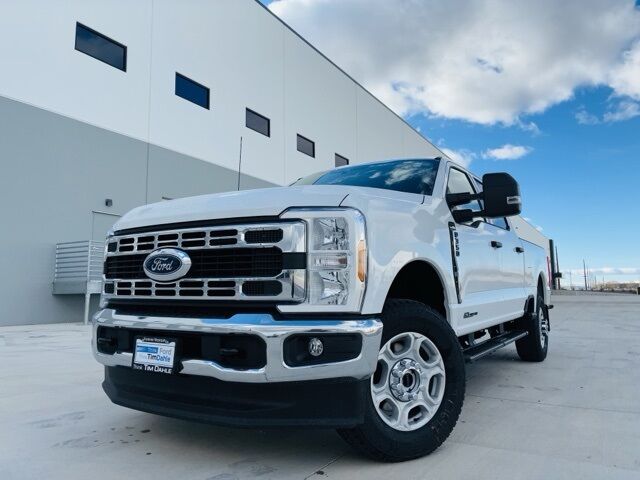 2026 Ford F-350 Super Duty XLT