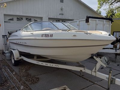 2002 Maxum 1800 SR 18’ Bowrider Boat with Trailer - Mercury Outboard - project boat