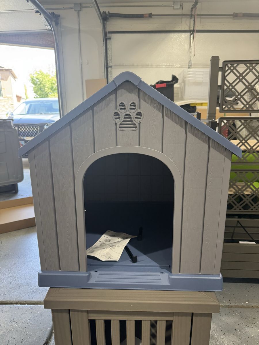 New Outdoor Plastic Dog House - All-Weather Pet Shelter, Easy Assembly, Grey/Blue