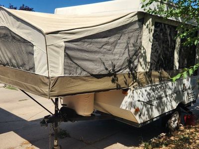 2008 rockwood freedom pop up tent trailer with upgrades and lift.