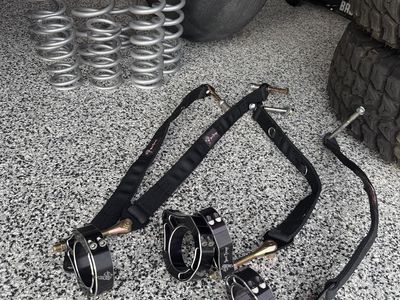 Canam Maverick R Shock Therapy Springs & Limit Straps