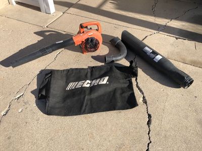 Echo ES-250 Shred 'N' Vac Gas Leaf Blower and Vacuum with Bag