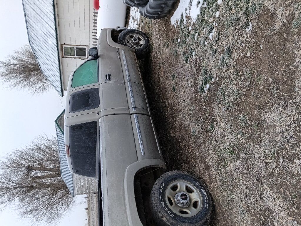 2000 GMC 2500 LT