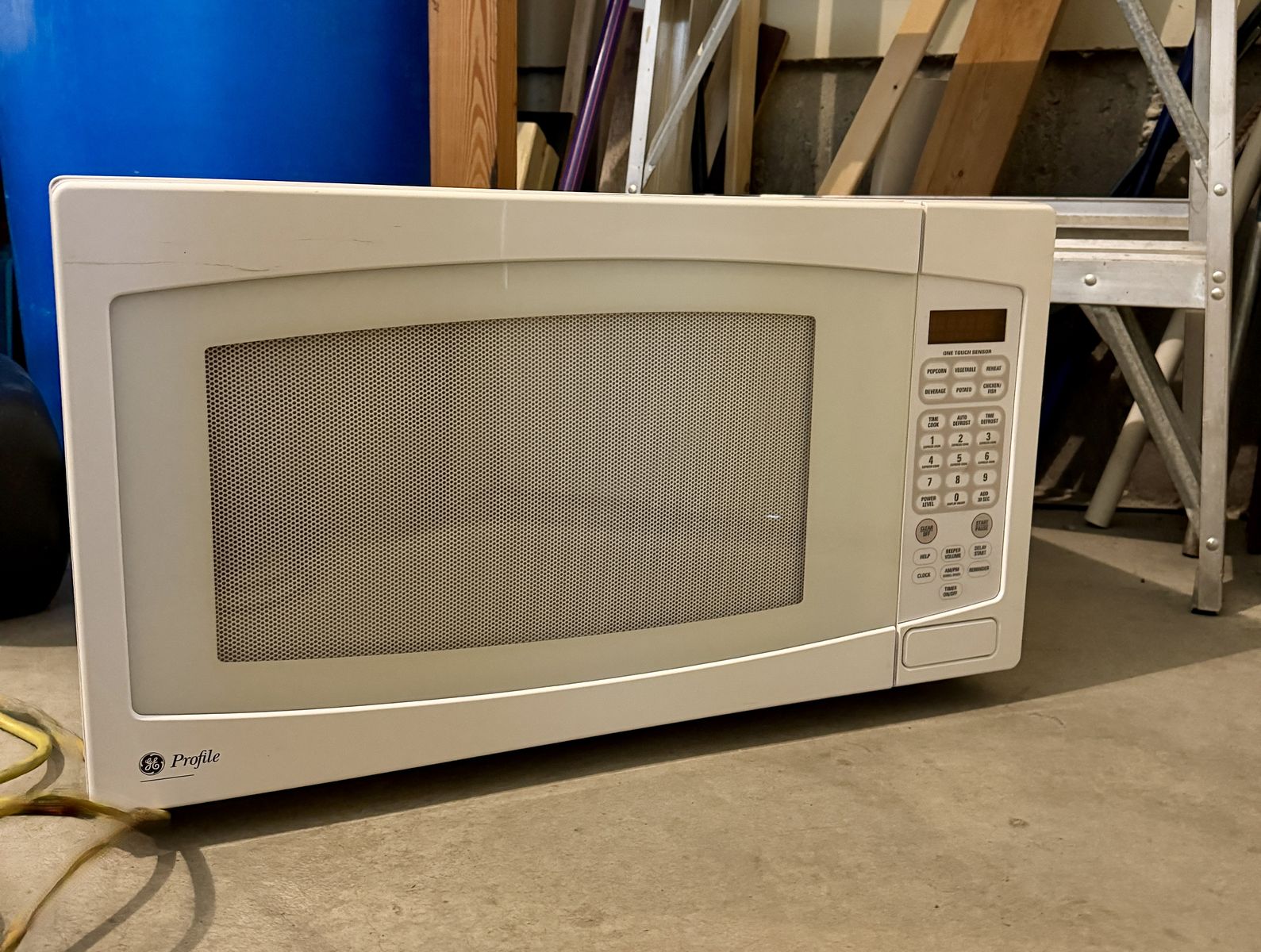 GE Countertop Microwave