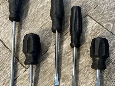 5 Screw Drivers: - Phillips and Flathead - Various Brands & Sizes