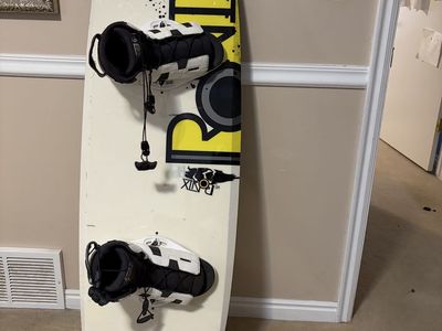 Ronix Wakeboard w binding