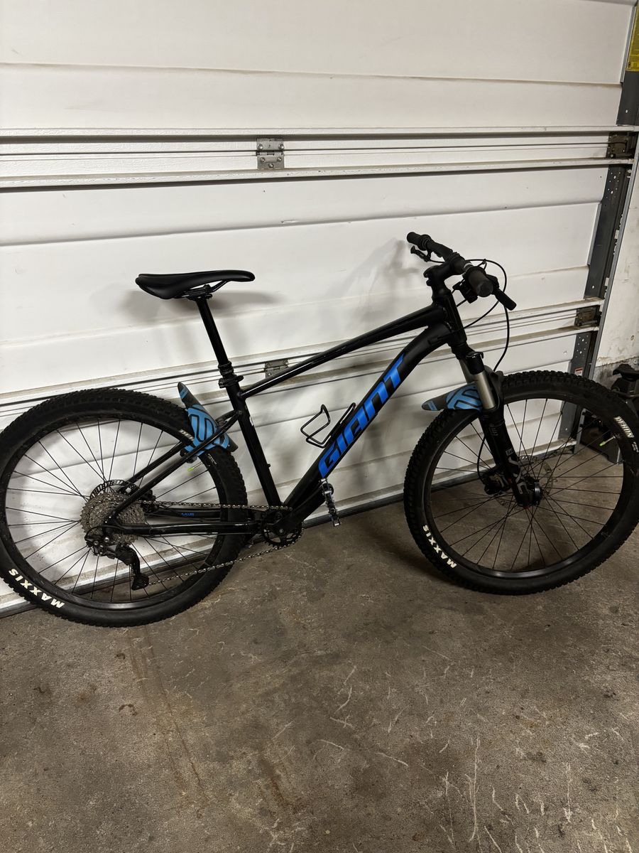 2022 Giant Talon 4 - Upgraded