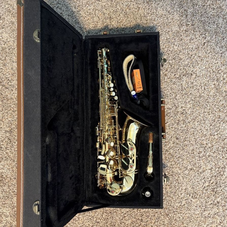 Accent Alto Sax Saxophone