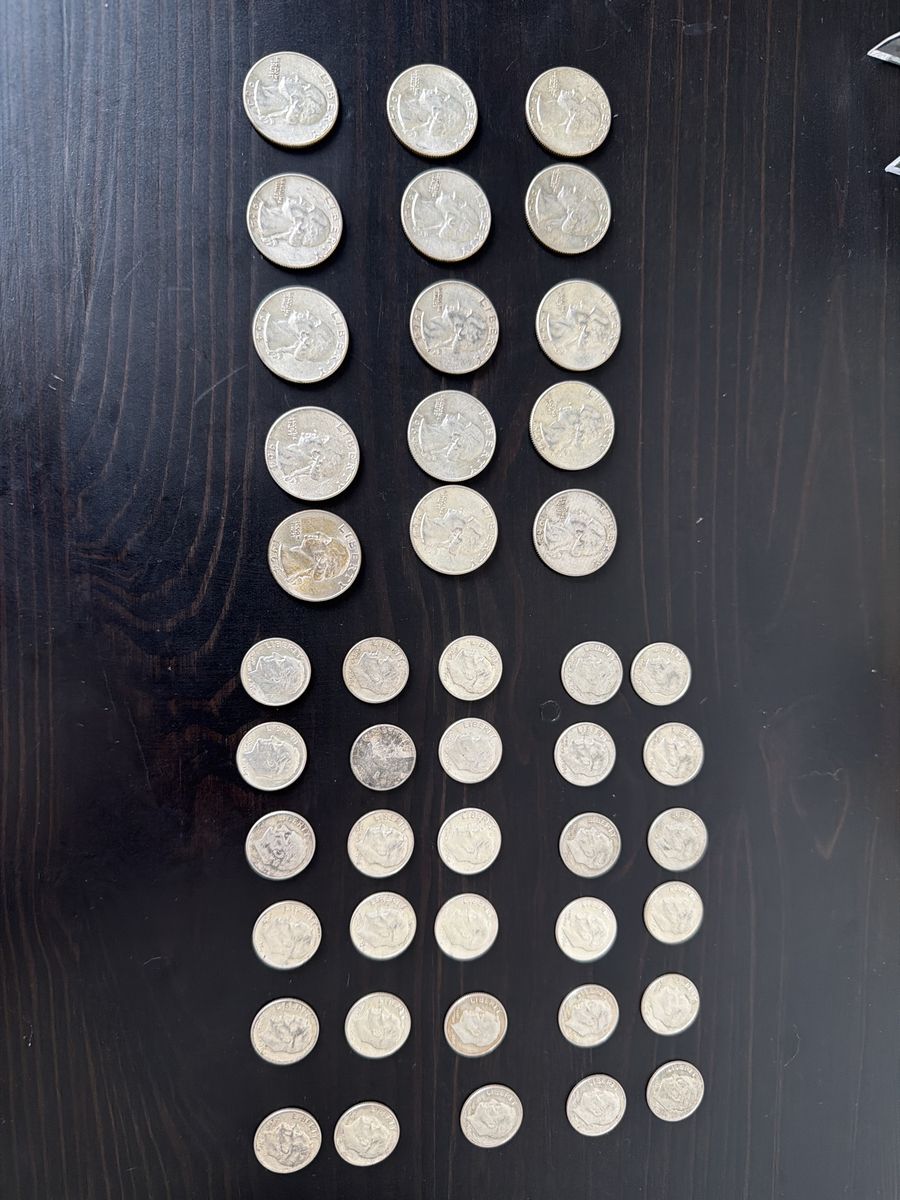 1964 US Silver Coin Lot: 15 Washington Quarters & 30 Roosevelt Dimes - 90% Silver Content