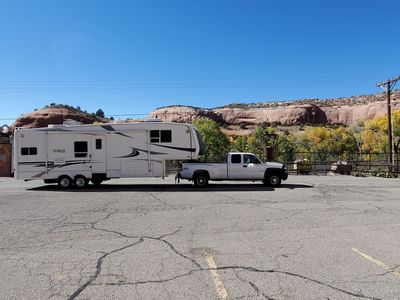 2003 Keystone Everest model 292R, 33 ft 5th Wheel