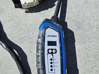 Level 2 EV Car Charger 220V