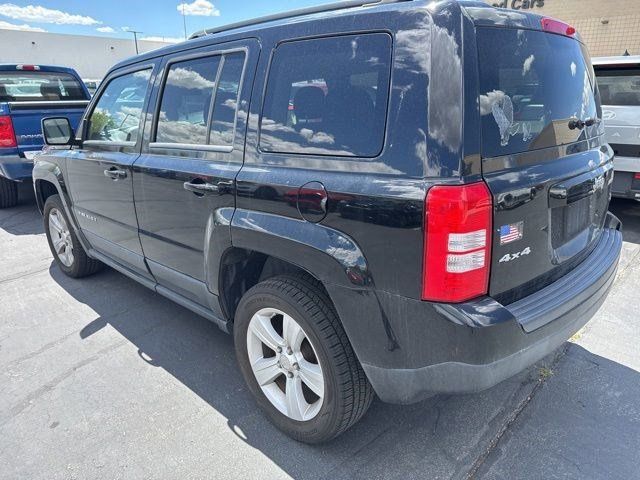 Main image 4