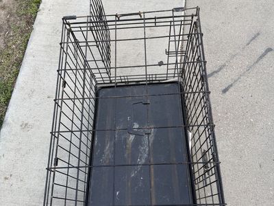 Pet Crate (small/ Medium)