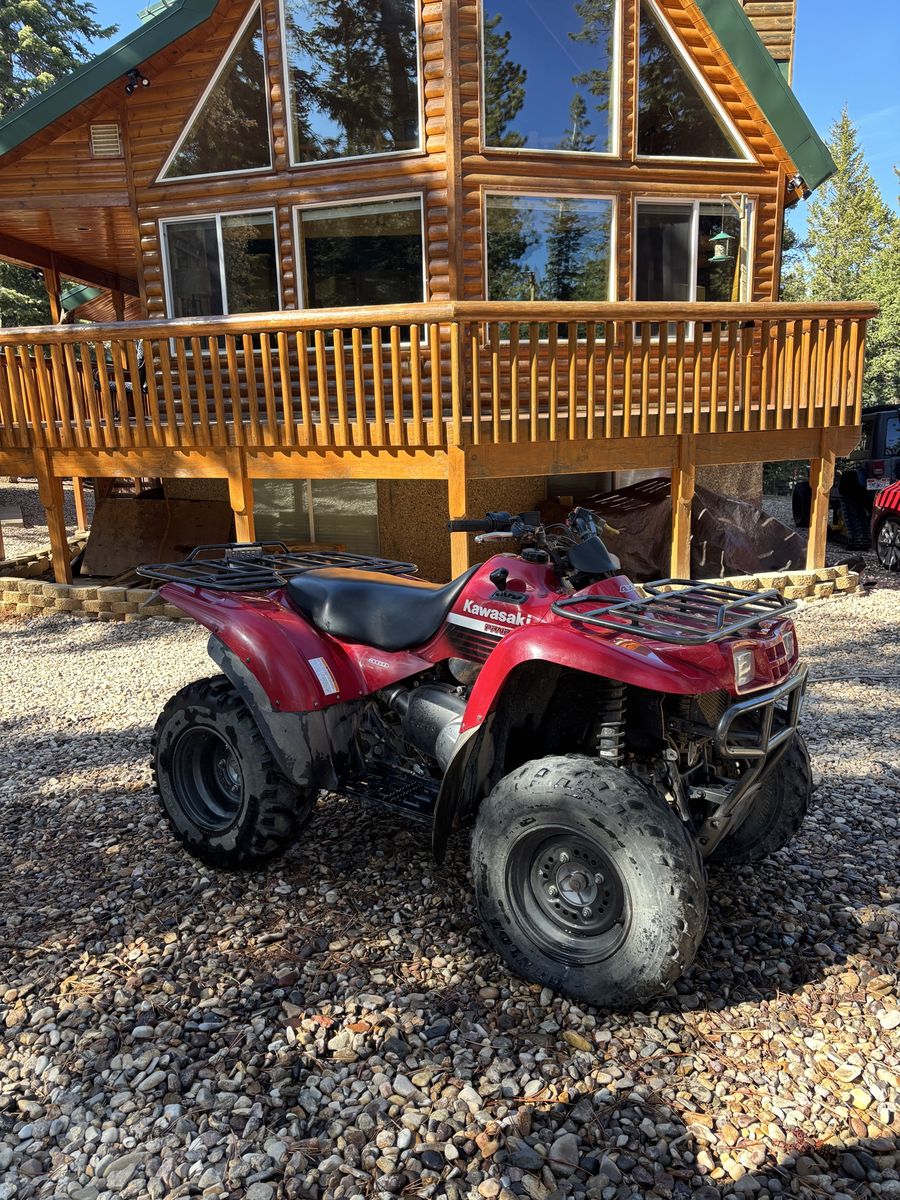 TWO 2006 Kawasaki Praire