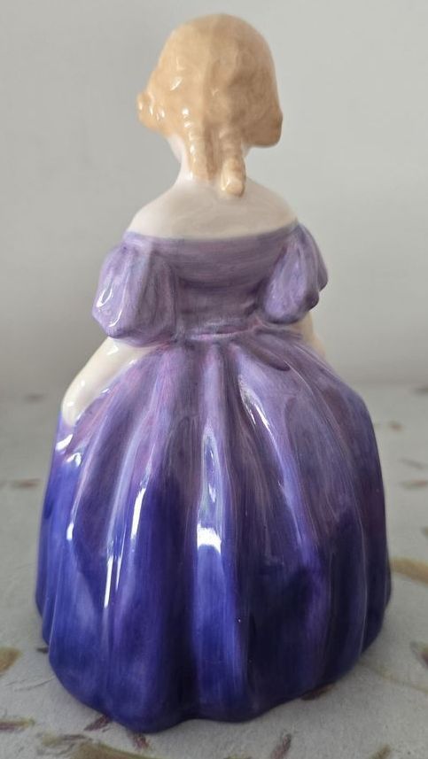 Main image 4