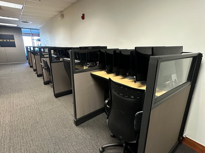 A02 Herman Miller 36x48
