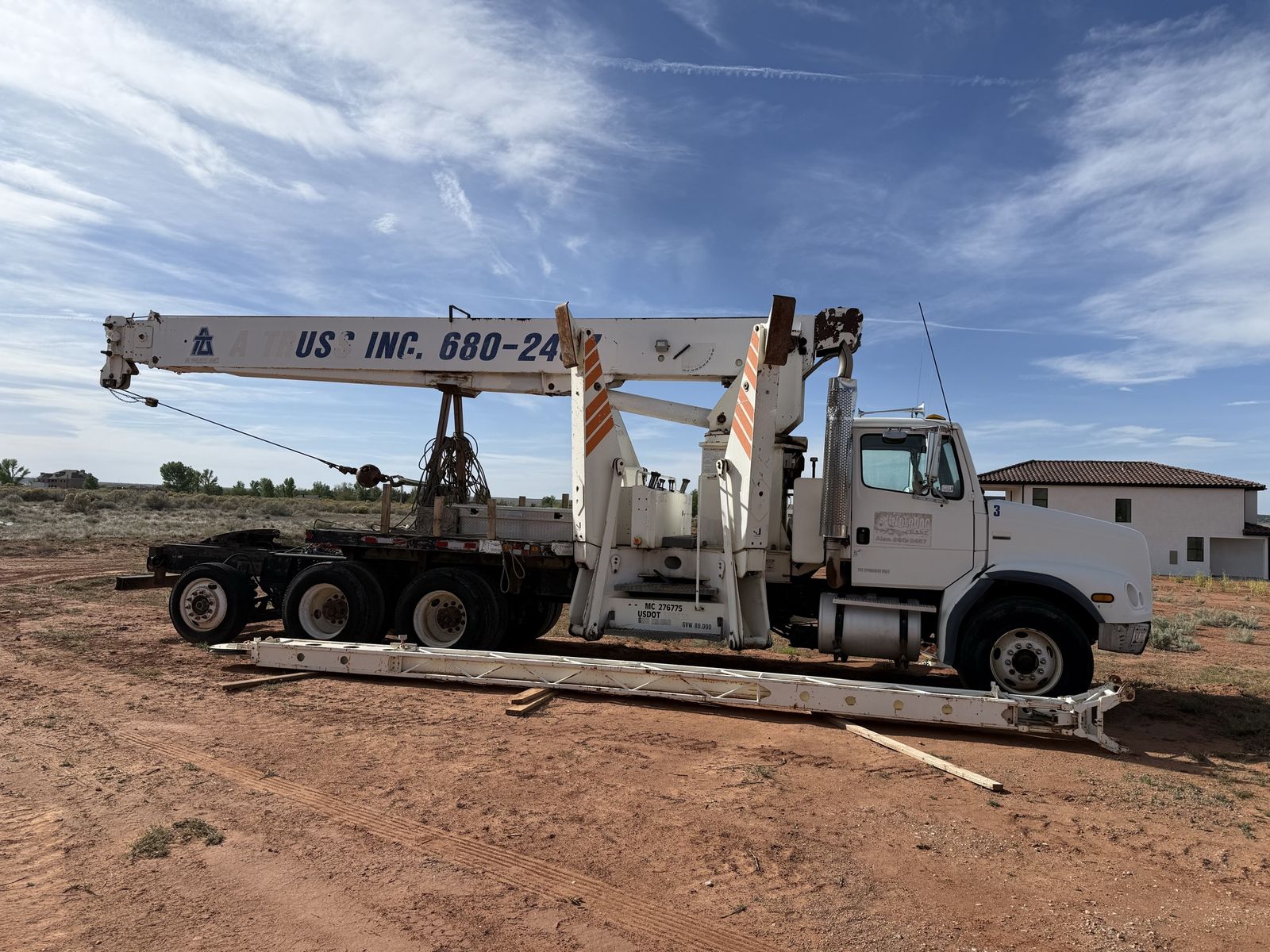 Freightliner Truck Crane