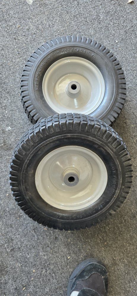 Pair of Heavy Duty Utility Cart & Lawn Equipment Wheels - Max Load 170kg