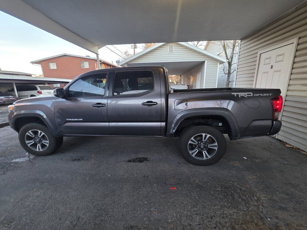 2017 Toyota Tacoma