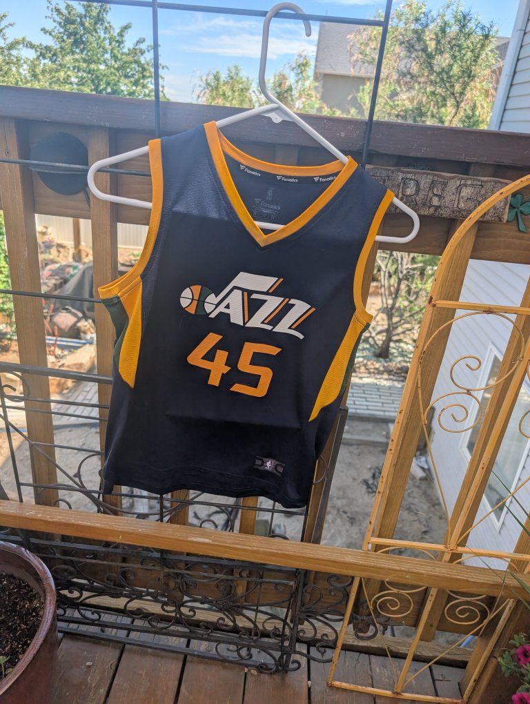 Utah jazz Donovan Mitchell Jersey