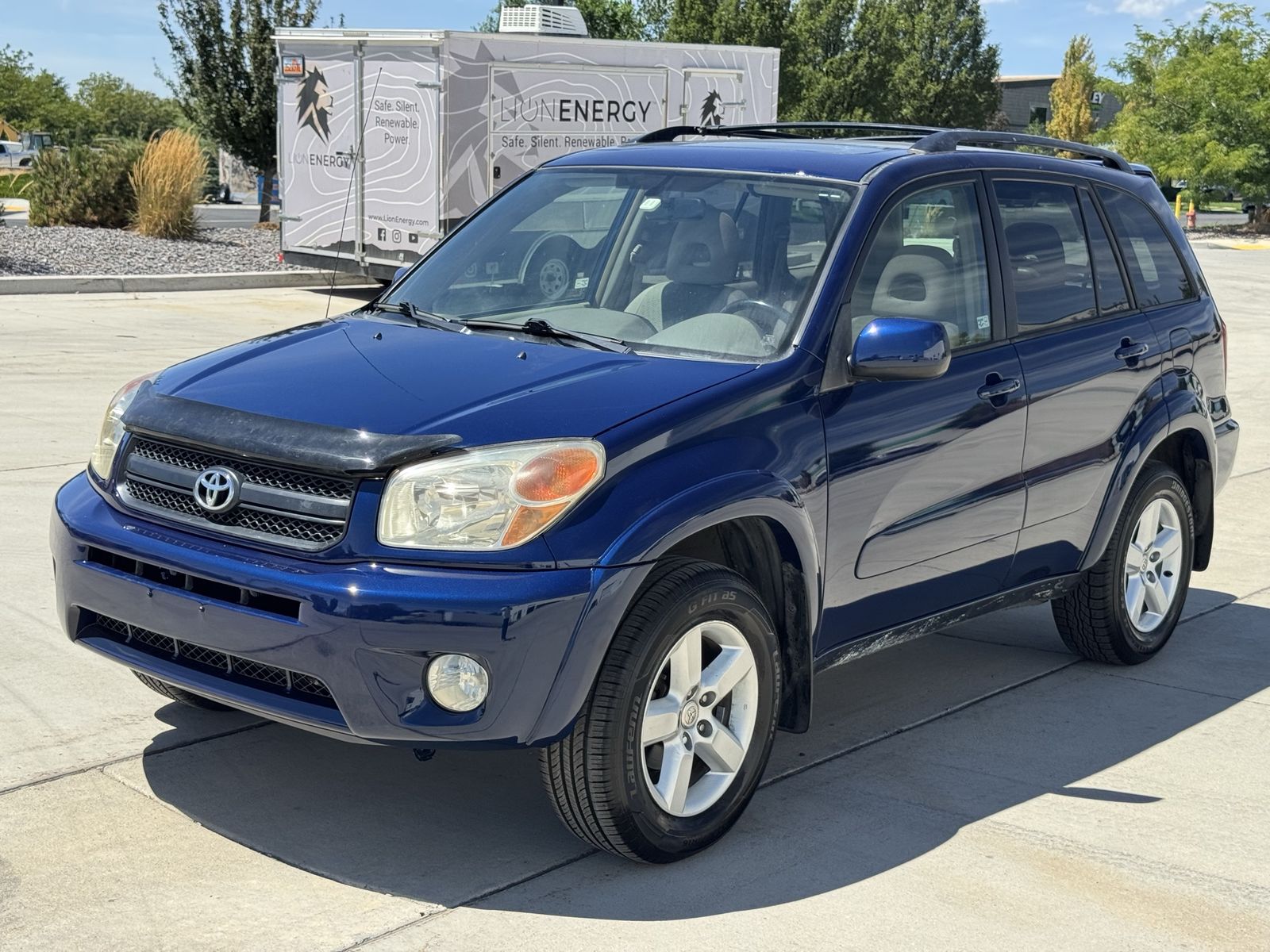 2004 Toyota RAV4 Base