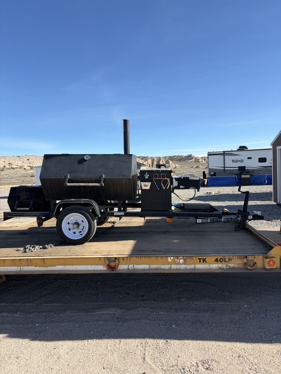 Trailer smoker