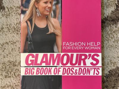 Glamour's Big Book of Dos & Don'ts By Cindy Levie