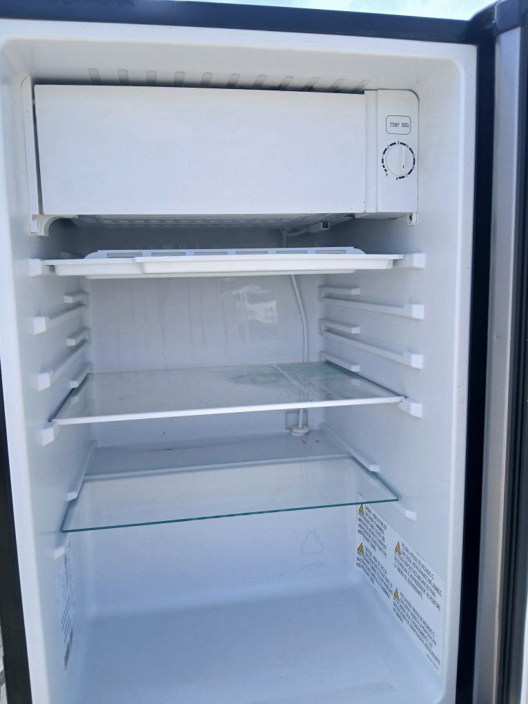 Main image 5