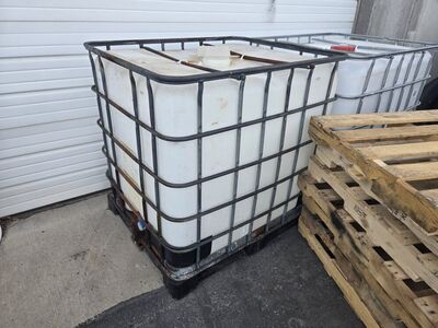 275 gallon tote