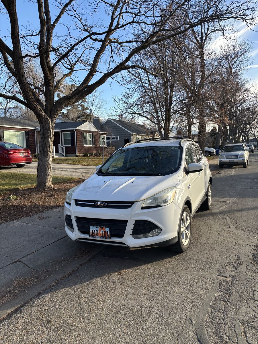 2016 FORD ESCAPE