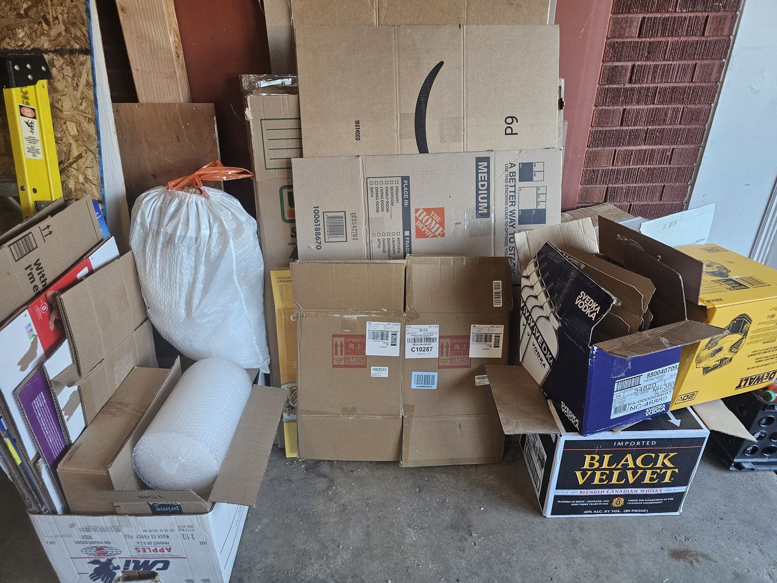 Moving boxes and packing supplies