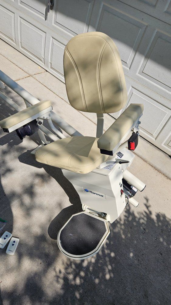 Harmar Helix Curved Stairlift - Complete Unit